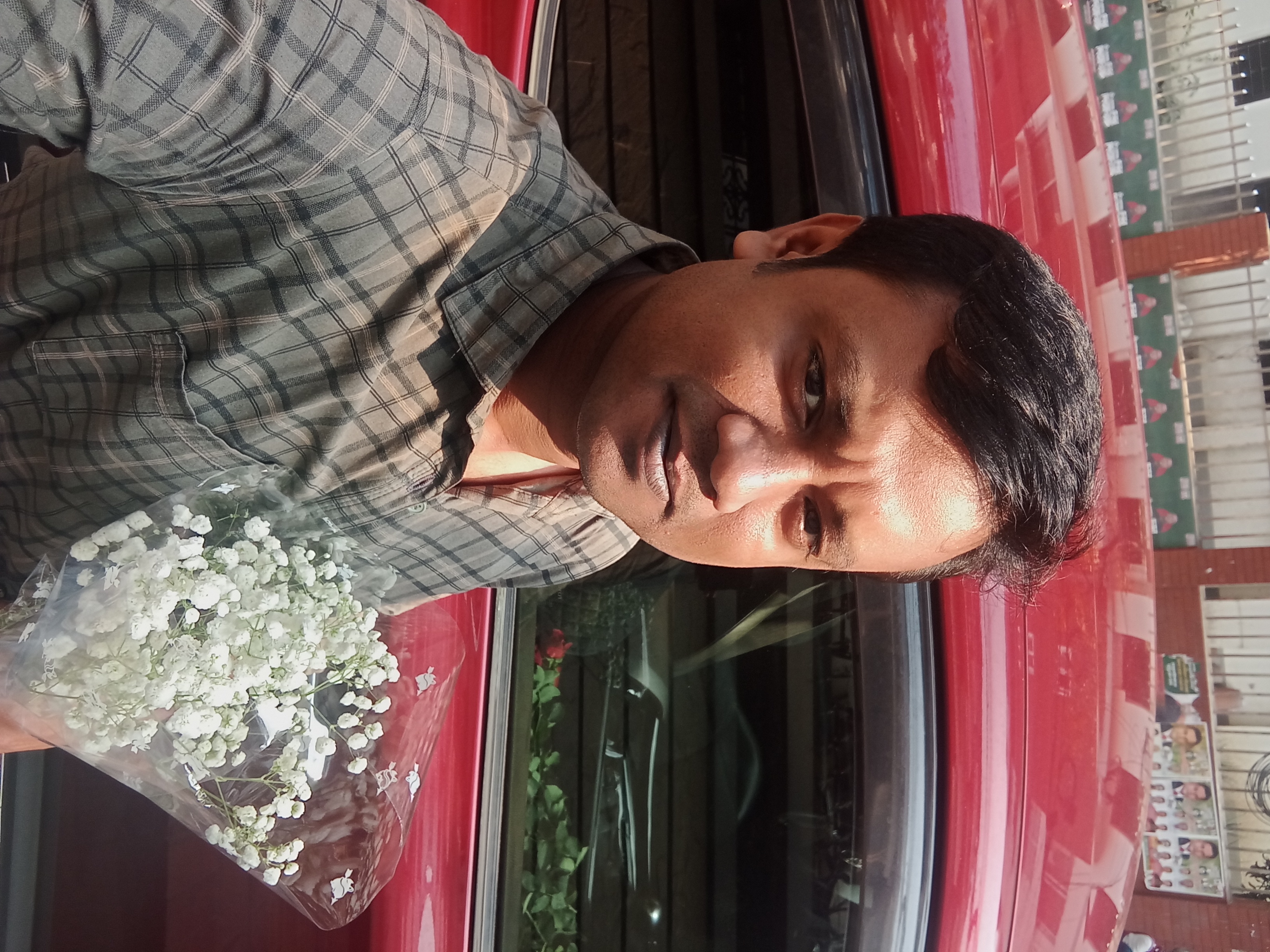 Luton Ahmed
